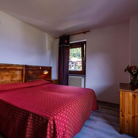 Hotel, Bar & Bistrot Saint Nicolas Gran Paradiso القديس نقولا المظهر الخارجي الصورة