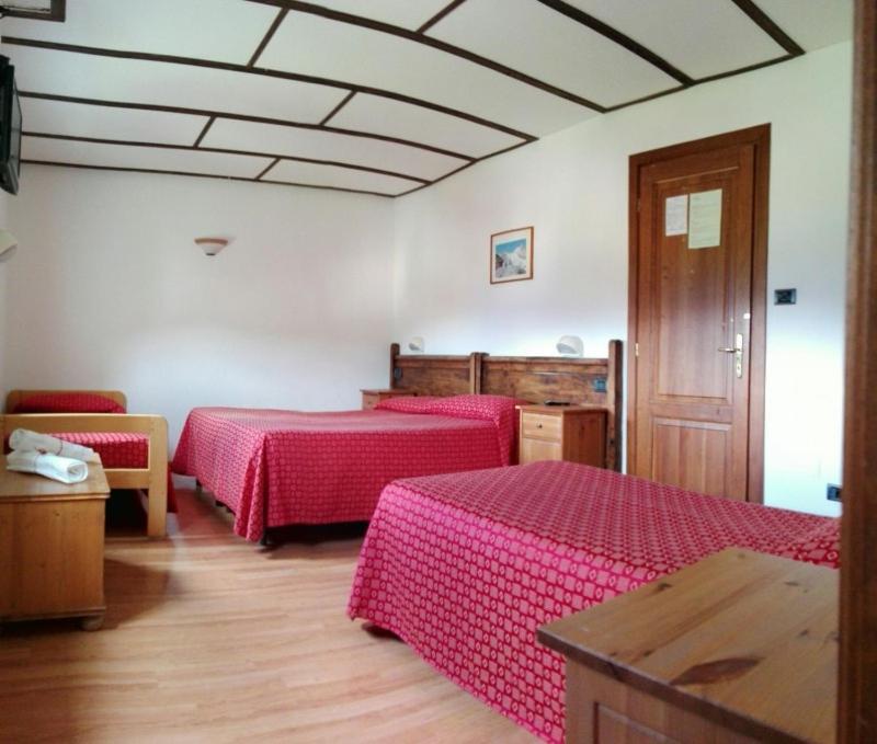 Hotel, Bar & Bistrot Saint Nicolas Gran Paradiso القديس نقولا المظهر الخارجي الصورة